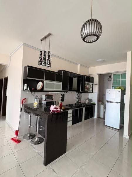 Condominium for Rent at The Brezza - Alex Lim - Kitchen - PropertyGuru.com.my