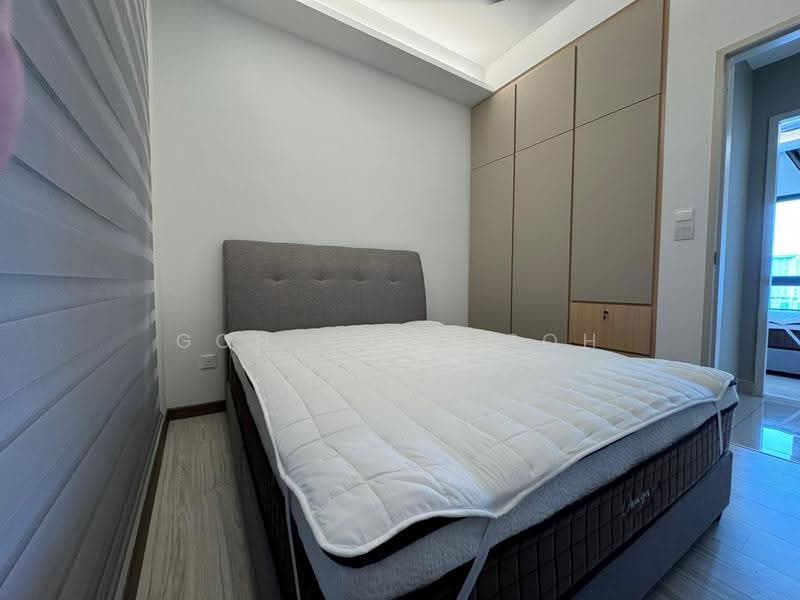 Kediaman Servis untuk Dijual di M Oscar - Goh Chun Poh - Bedroom - PropertyGuru.com.my
