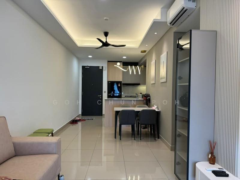 Kediaman Servis untuk Dijual di M Oscar - Goh Chun Poh - Living Room - PropertyGuru.com.my