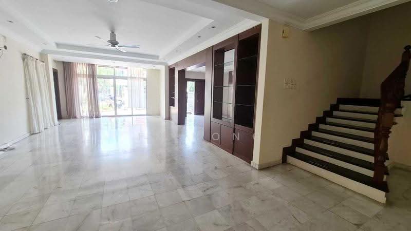 Semi-Detached House for Rent in Sri Petaling (Kuala Lumpur) - FM Hong - Living Room - PropertyGuru.com.my