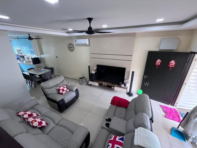2-storey Terraced House for Rent in Semenyih (Selangor) - Benjamin Siew - Living Room - PropertyGuru.com.my