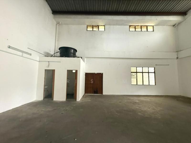 Semi-D Factory for Rent in Kampung Sungai Tiram (Ulu Tiram) - Aries Lam - PropertyGuru.com.my