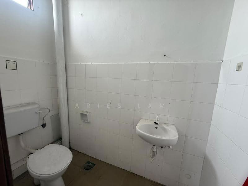Semi-D Factory for Rent in Kampung Sungai Tiram (Ulu Tiram) - Aries Lam - PropertyGuru.com.my