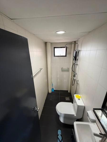 Service Residence for Rent at Putra Majestik - Bernard Cheah - Bathroom - PropertyGuru.com.my