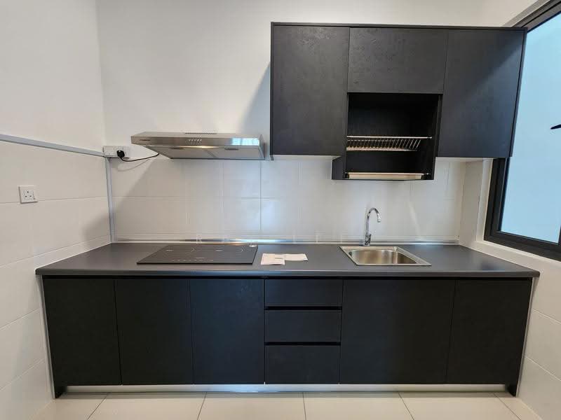 Kediaman Servis untuk Disewa di Pacific Star (Service Residence) - Ray Lee - Kitchen - PropertyGuru.com.my