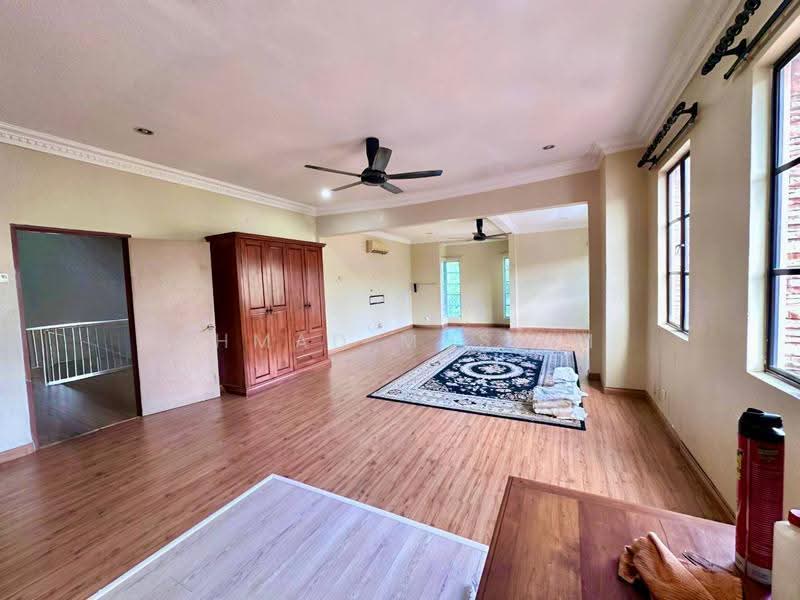 Semi-Detached House for Sale in Bandar Nusaputra (Puchong) - Ahmad Muslim - Living Room - PropertyGuru.com.my
