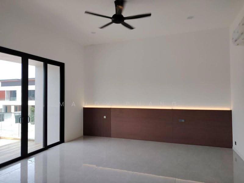 Semi-Detached House for Sale in Tiger Lane (Ipoh) - Mandy Phang - Bedroom - PropertyGuru.com.my