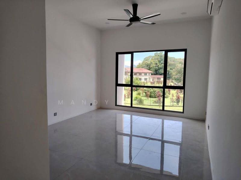 Semi-Detached House for Sale in Tiger Lane (Ipoh) - Mandy Phang - Living Room - PropertyGuru.com.my