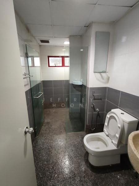 Condominium for Rent at Trellises - Jeffrey Hoon - Bathroom - PropertyGuru.com.my