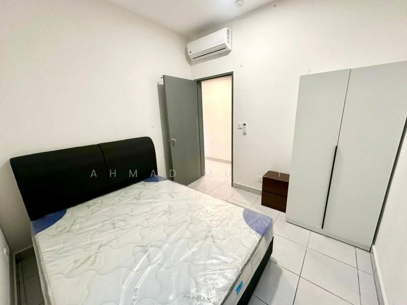 Kediaman Servis untuk Dijual di E'Island Lake Haven - Ahmad Muslim - PropertyGuru.com.my