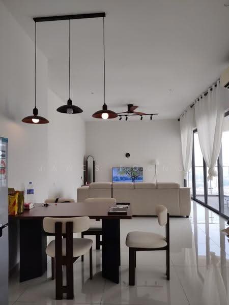 Condominium for Rent at Kings Bay @ Country Garden Danga Bay - James Foong - Living Room - PropertyGuru.com.my