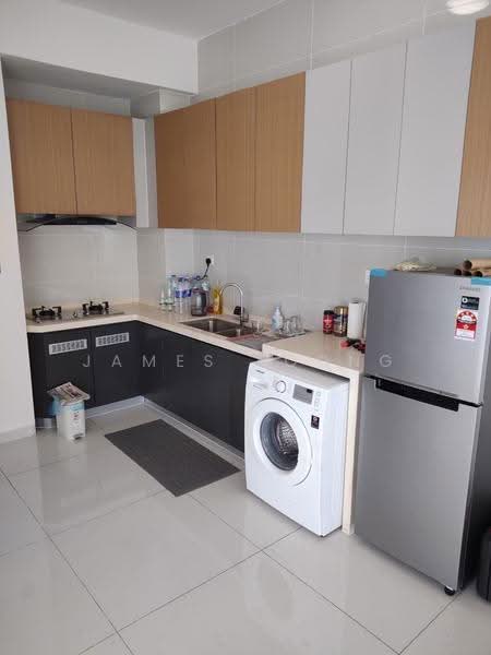 Condominium for Rent at Kings Bay @ Country Garden Danga Bay - James Foong - Kitchen - PropertyGuru.com.my
