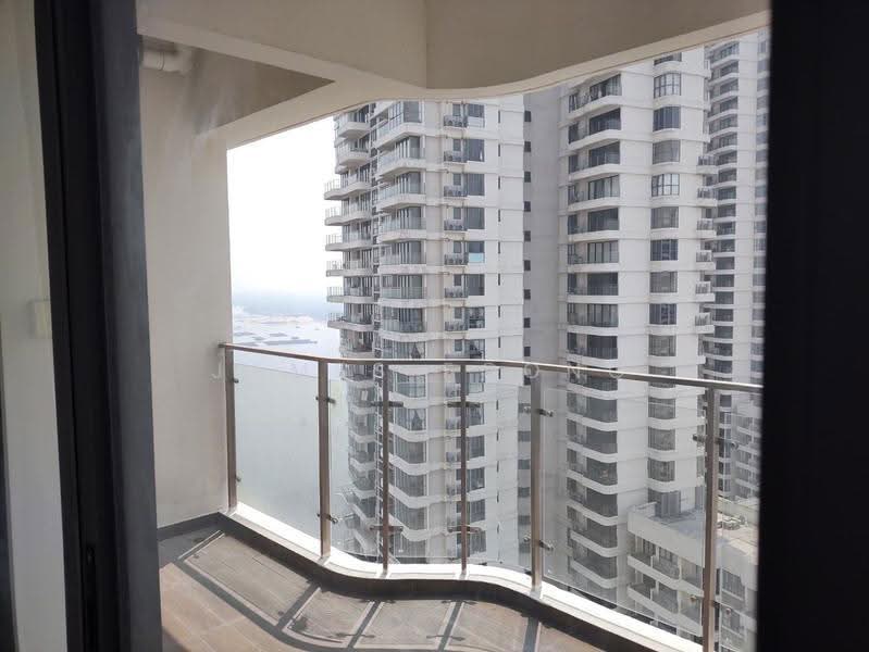 Condominium for Rent at Kings Bay @ Country Garden Danga Bay - James Foong - Balcony - PropertyGuru.com.my