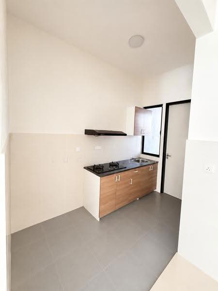 2-storey Terraced House for Sale in Denai Alam (Shah Alam) - Lucas Loh - Kitchen - PropertyGuru.com.my