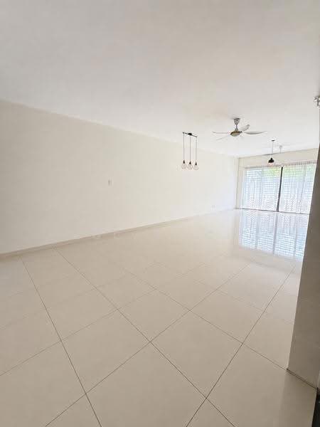 2-storey Terraced House for Sale in Denai Alam (Shah Alam) - Lucas Loh - Living Room - PropertyGuru.com.my