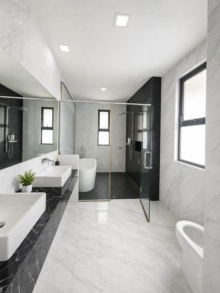 Bungalow House untuk Disewa di Valencia (Sungai Buloh) - Chanel Lee - Bathroom - PropertyGuru.com.my