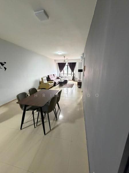 Kondominium untuk Dijual di Putra Majestik - Chris Choo - Living Room - PropertyGuru.com.my