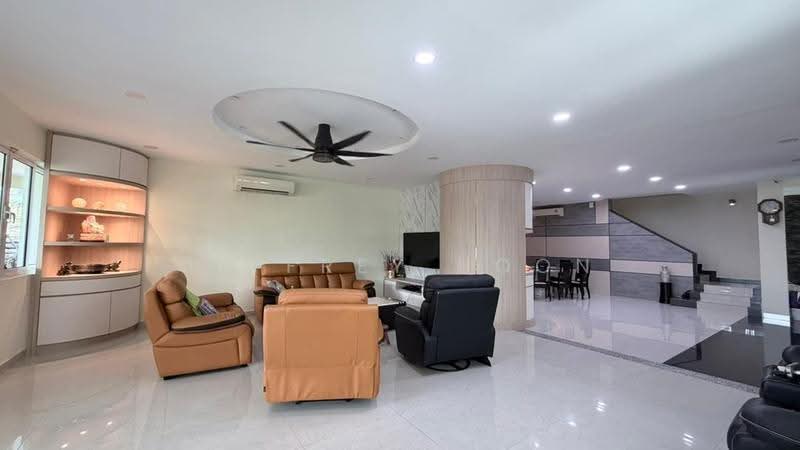 Terraced House for Sale in Bandar Kinrara Seksyen 1 (Bandar Kinrara) - Jeffrey Hoon - Living Room - PropertyGuru.com.my