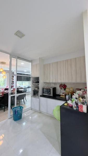 Terraced House for Sale in Bandar Kinrara Seksyen 1 (Bandar Kinrara) - Jeffrey Hoon - Kitchen - PropertyGuru.com.my