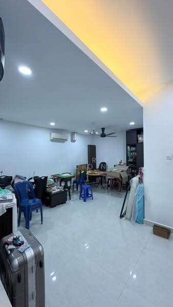 Terraced House for Sale in Bandar Kinrara Seksyen 1 (Bandar Kinrara) - Jeffrey Hoon - Living Room - PropertyGuru.com.my