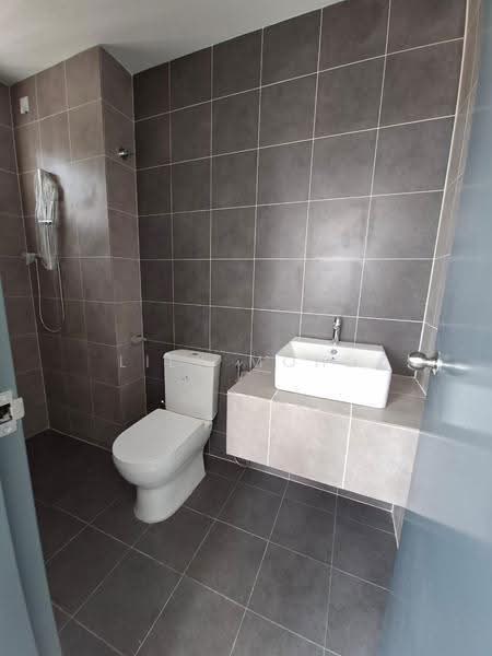 Terraced House for Sale in Gelang Patah (Johor) - Lily Mohd - Bathroom - PropertyGuru.com.my
