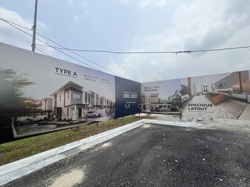 Terraced House for Sale in Gelang Patah (Johor) - Lily Mohd - Master Bedroom - PropertyGuru.com.my