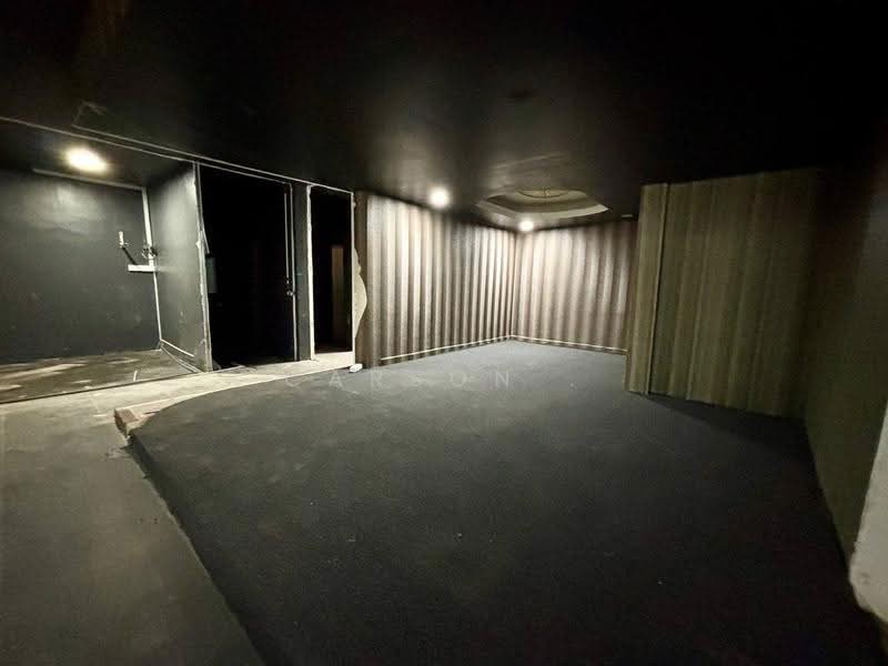 Shop / Office untuk Disewa di Permas Jaya (Johor Bahru) - Carson . - Interior - PropertyGuru.com.my