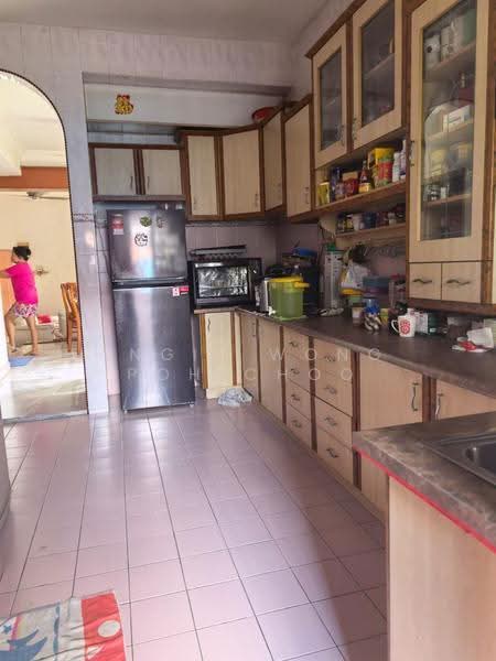 Rumah Teres untuk Dijual di Bandar Sungai Long (Selangor) - Angie Wong Poh Choo - Kitchen - PropertyGuru.com.my