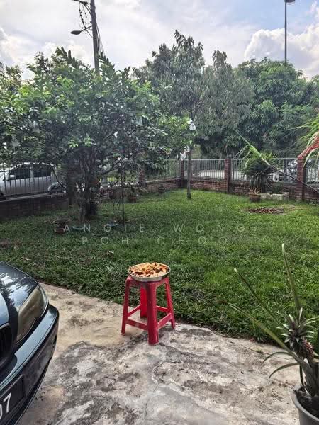 Rumah Teres untuk Dijual di Bandar Sungai Long (Selangor) - Angie Wong Poh Choo - Garden - PropertyGuru.com.my