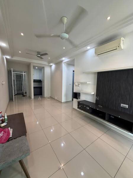Kondominium untuk Disewa di The Vyne - Jacky Wan - Living Room - PropertyGuru.com.my