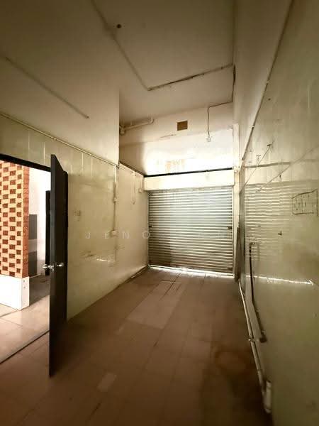 Retail Space for Rent in Kuching (Sarawak) - Jeno Tan - Interior - PropertyGuru.com.my