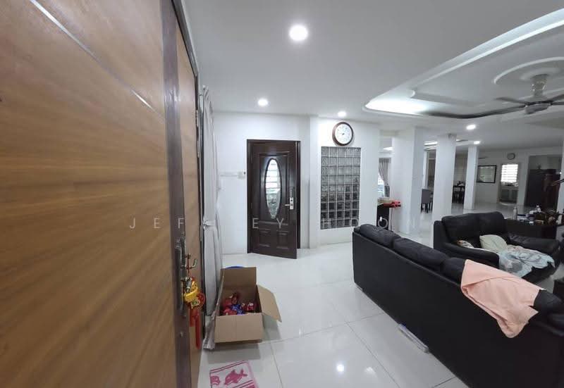 Semi-Detached House for Sale in Usj 11 (Subang Jaya) - Jeffrey Hoon - Living Room - PropertyGuru.com.my