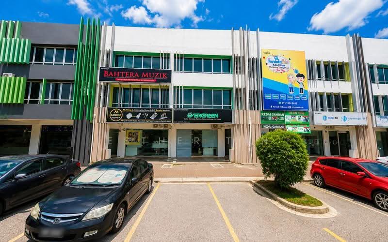 Shop for Rent in Setia Alam (Selangor) - Esther Tan - Exterior - PropertyGuru.com.my