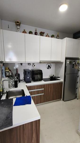 Service Residence for Sale at Setia Sky 88 - Eddie Lai - Kitchen - PropertyGuru.com.my