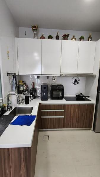 Service Residence for Sale at Setia Sky 88 - Eddie Lai - Kitchen - PropertyGuru.com.my