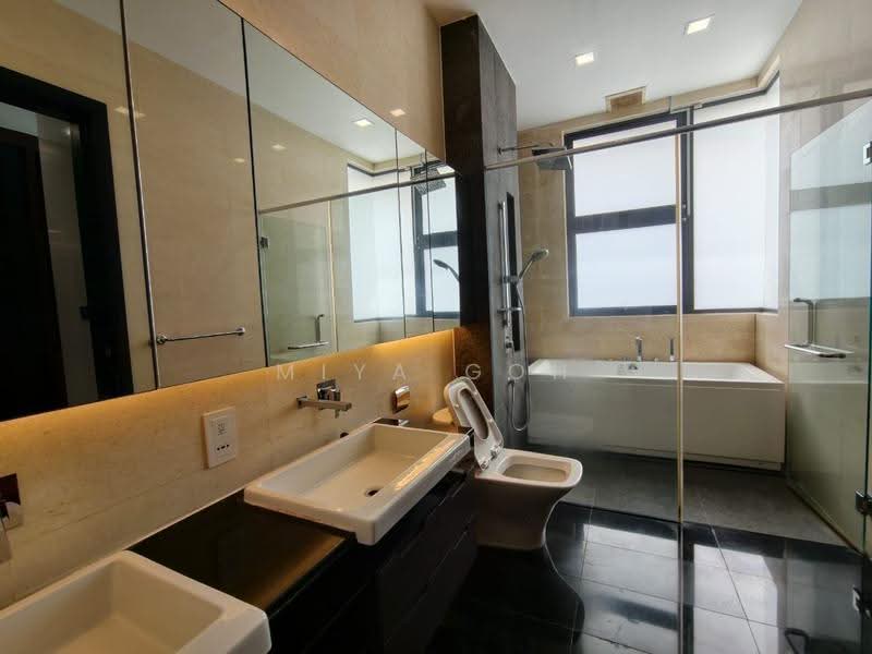 Condominium for Sale at The Cove Semi-Detached @ Horizon Hills - Miya Goh - Bathroom - PropertyGuru.com.my