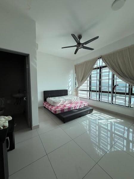 Kondominium untuk Dijual di PARC Regency (Residensi Masai) - Kenneth Tan - Bedroom - PropertyGuru.com.my