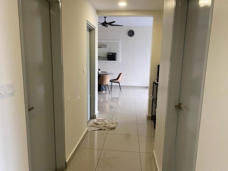 Kediaman Servis untuk Disewa di Glomac Centro Service Apartment - Jayden Ho - Corridor - PropertyGuru.com.my