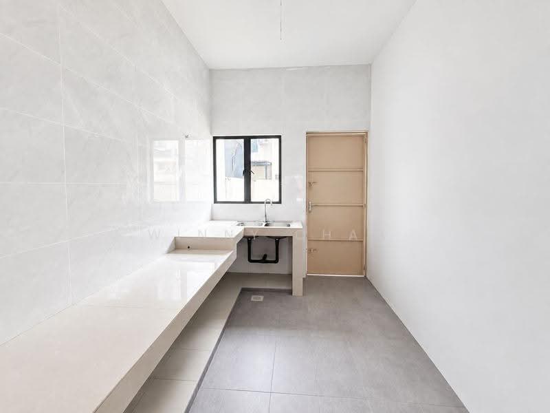 Terraced House for Sale in Chemor (Perak) - Winny Chan - Kitchen - PropertyGuru.com.my