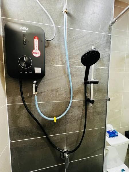 Semi-Detached House for Rent in Taman Sutera Utama (Skudai) - Jessica Ma - Bathroom - PropertyGuru.com.my