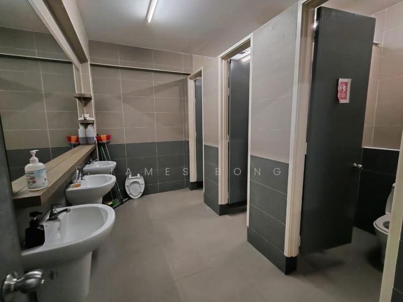 Factory for Sale in Eco Business Park 1 (Johor Bahru) - James Bong - Bathroom - PropertyGuru.com.my