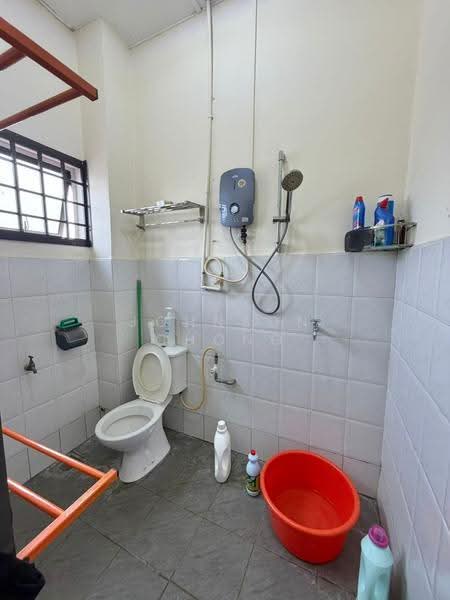Rumah Teres 2-Tingkat untuk Dijual di Bandar Selesa Jaya (Skudai) - Johnson Chong - Bathroom - PropertyGuru.com.my