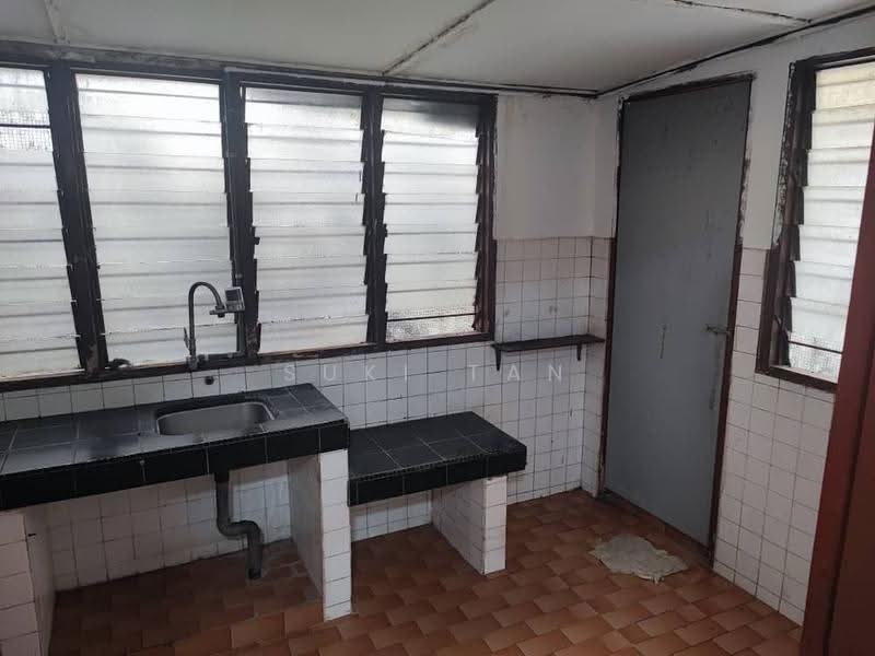 1-storey Terraced House for Sale in Taman Tan Yew Lai (Jalan Klang Lama (Old Klang Road)) - Suki Tan - Kitchen - PropertyGuru.com.my