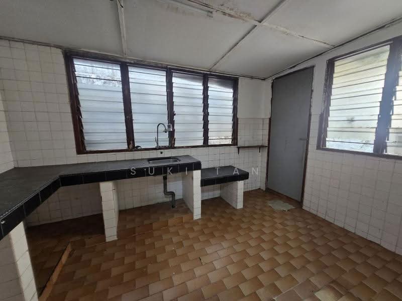 Rumah Teres 1-Tingkat untuk Dijual di Taman Tan Yew Lai (Jalan Klang Lama (Old Klang Road)) - Suki Tan - Kitchen - PropertyGuru.com.my
