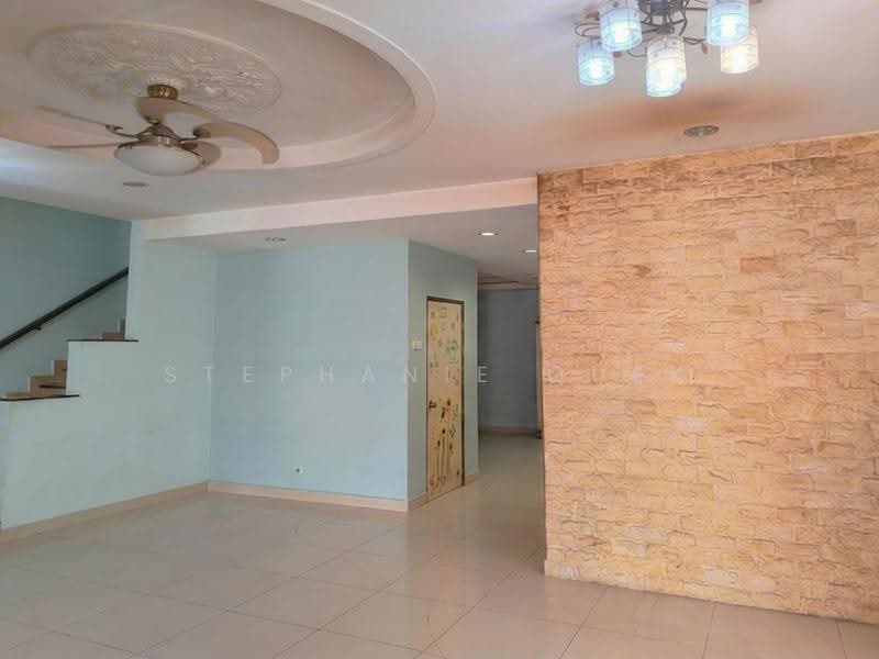 Semi-Detached House for Sale in Bandar Bukit Tinggi (Klang) - Stephanie Quek - Living Room - PropertyGuru.com.my