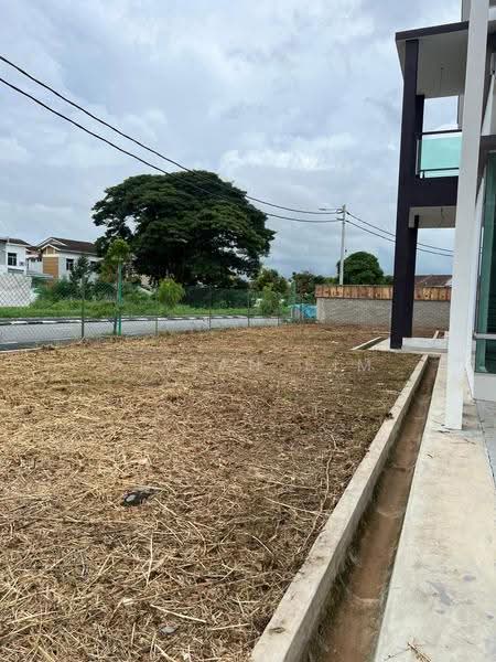 Semi-Detached House for Sale in Yan (Kedah) - Vivian Sim - Exterior - PropertyGuru.com.my