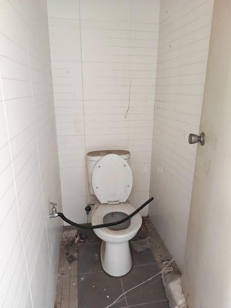Retail Office for Rent in Kuching (Sarawak) - Jeno Tan - Bathroom - PropertyGuru.com.my