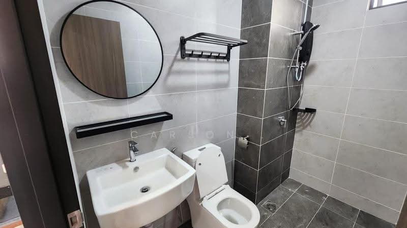 Service Residence for Rent at Twin Tower Residence - Carson . - Bathroom - PropertyGuru.com.my