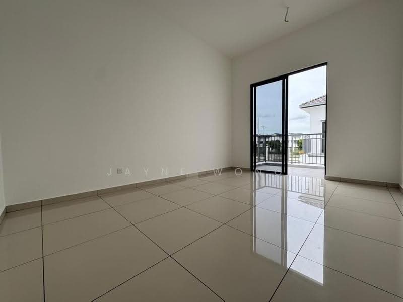 2-storey Terraced House for Sale in Taman Ekoflora (Johor Bahru) - Jayne Wong - Balcony - PropertyGuru.com.my