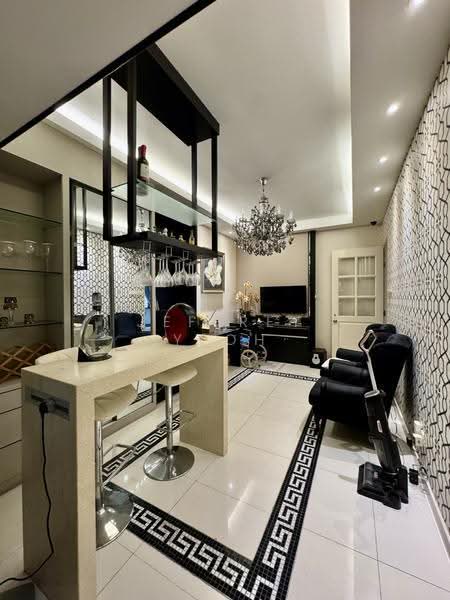 Rumah Berkembar untuk Dijual di Taman Pulau Pinang (Pulau Tikus) - Jeffrey Yeoh - Living Room - PropertyGuru.com.my